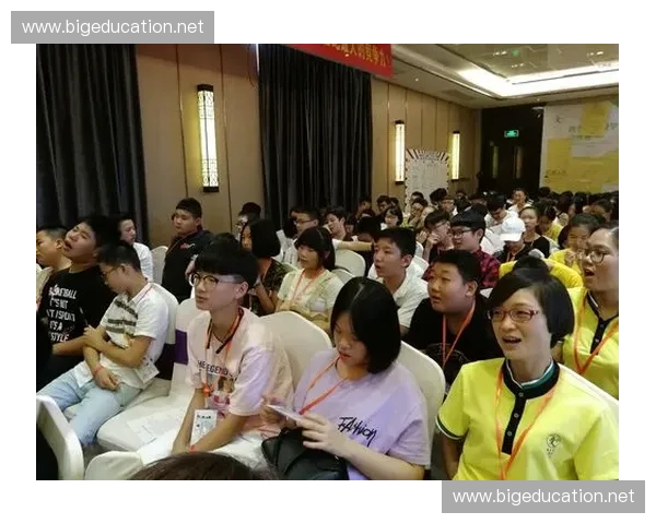 《揭秘英雄绝活背后的技巧与策略助力玩家轻松上手》 《揭秘英雄绝活背后的技巧与策略助力玩家轻松上手》